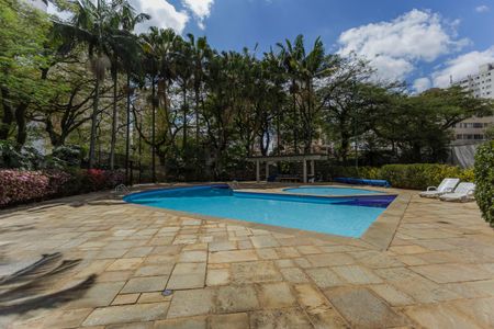 Apartamento para alugar com 213m², 3 quartos e 2 vagasÁrea comum - Piscina