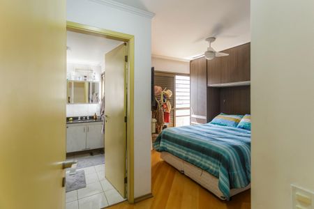 Apartamento para alugar com 213m², 3 quartos e 2 vagasSuíte