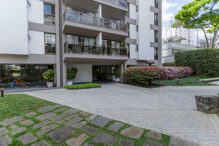 Apartamento para alugar com 213m², 3 quartos e 2 vagasFachada