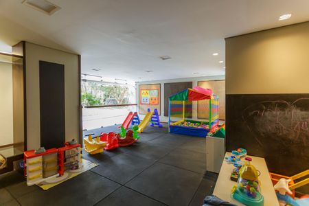 Apartamento para alugar com 213m², 3 quartos e 2 vagasBrinquedoteca