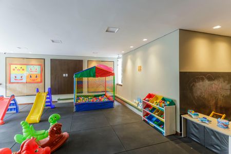 Apartamento para alugar com 213m², 3 quartos e 2 vagasBrinquedoteca