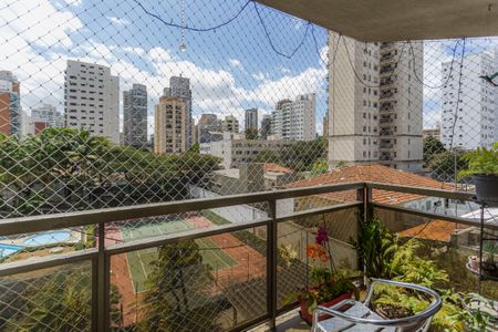 Varanda de apartamento à venda com 3 quartos, 213m² em Indianópolis, São Paulo