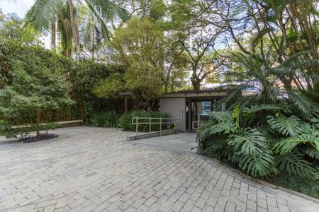 Apartamento para alugar com 213m², 3 quartos e 2 vagasFachada