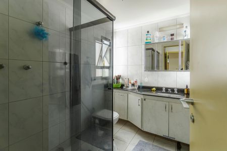 Apartamento para alugar com 213m², 3 quartos e 2 vagasBanheiro da Suíte