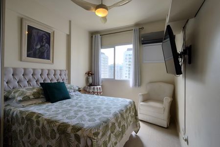 Apartamento à venda com 110m², 3 quartos e 2 vagas Apartamento à venda com 110m², 3 quartos e 2 vagas Suíte