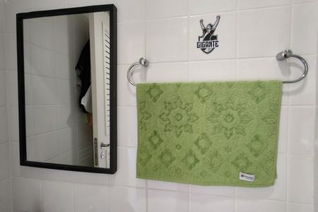 Apartamento à venda com 110m², 3 quartos e 2 vagas Apartamento à venda com 110m², 3 quartos e 2 vagasBanheiro de Serviço