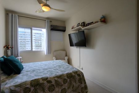 Apartamento à venda com 110m², 3 quartos e 2 vagas Apartamento à venda com 110m², 3 quartos e 2 vagas Suíte