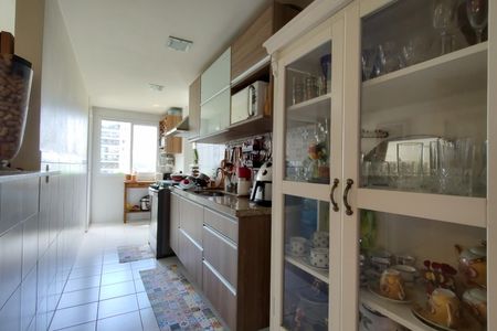 Apartamento à venda com 110m², 3 quartos e 2 vagas Apartamento à venda com 110m², 3 quartos e 2 vagasCozinha