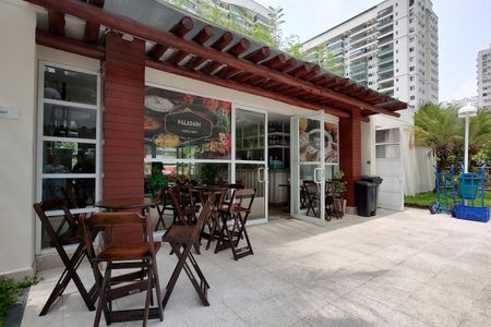 Apartamento à venda com 110m², 3 quartos e 2 vagas Apartamento à venda com 110m², 3 quartos e 2 vagasÁrea comum