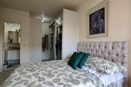 Apartamento à venda com 110m², 3 quartos e 2 vagas Apartamento à venda com 110m², 3 quartos e 2 vagas Suíte