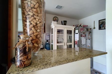 Apartamento à venda com 110m², 3 quartos e 2 vagas Apartamento à venda com 110m², 3 quartos e 2 vagasCozinha