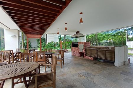 Apartamento à venda com 110m², 3 quartos e 2 vagas Apartamento à venda com 110m², 3 quartos e 2 vagasÁrea comum - Churrasqueira