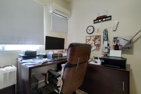 Apartamento à venda com 110m², 3 quartos e 2 vagas Apartamento à venda com 110m², 3 quartos e 2 vagasQuarto 2