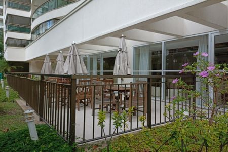 Apartamento à venda com 110m², 3 quartos e 2 vagas Apartamento à venda com 110m², 3 quartos e 2 vagasÁrea comum