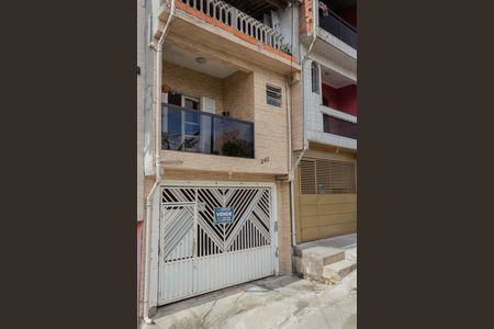 Fachada de casa à venda com 3 quartos, 150m² em Santa Terezinha, São Bernardo do Campo