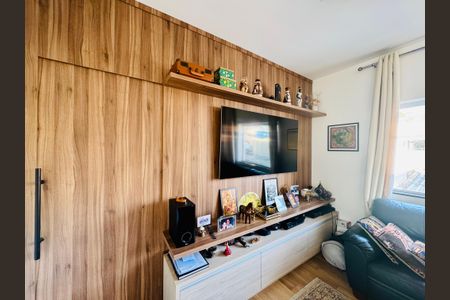 Sala de apartamento à venda com 3 quartos, 100m² em Salgado Filho, Belo Horizonte