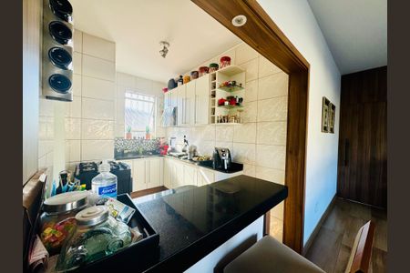 Apartamento à venda com 100m², 3 quartos e 1 vaga Apartamento à venda com 100m², 3 quartos e 1 vagaCozinha