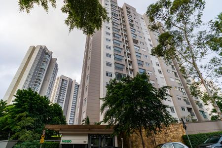 Apartamento para alugar com 49m², 2 quartos e 1 vaga Apartamento para alugar com 49m², 2 quartos e 1 vagaFachada