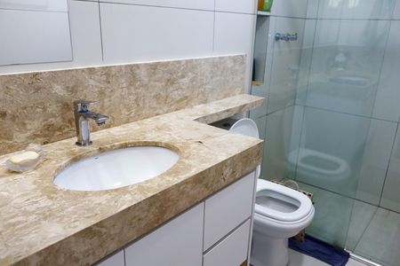 Apartamento à venda com 78m², 2 quartos e 1 vaga Apartamento à venda com 78m², 2 quartos e 1 vagaBanheiro
