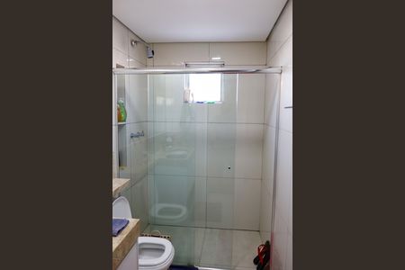 Apartamento à venda com 78m², 2 quartos e 1 vaga Apartamento à venda com 78m², 2 quartos e 1 vagaBanheiro
