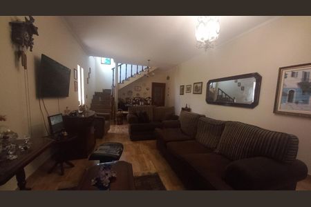 Foto 05 de casa à venda com 3 quartos, 209m² em Água Rasa, São Paulo