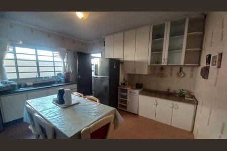 Casa à venda com 209m², 3 quartos e 4 vagasFoto 26