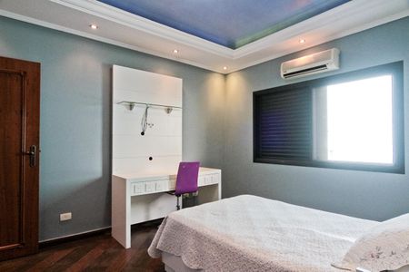 Casa à venda com 610m², 5 quartos e 10 vagasSuíte 3