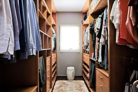 Casa à venda com 610m², 5 quartos e 10 vagasSuíte 2