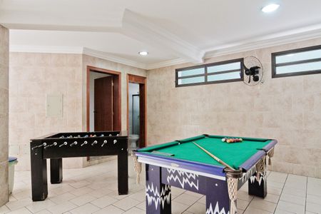 Casa à venda com 610m², 5 quartos e 10 vagasÁrea externa