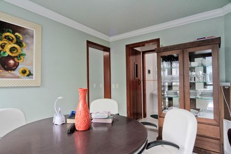 Casa à venda com 610m², 5 quartos e 10 vagasCopa