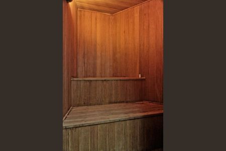 Casa à venda com 610m², 5 quartos e 10 vagasSauna