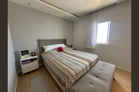 Apartamento à venda com 71m², 3 quartos e 1 vagaSuíte