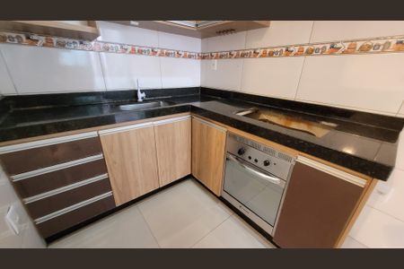 Casa para alugar com 80m², 2 quartos e 1 vagaCozinha