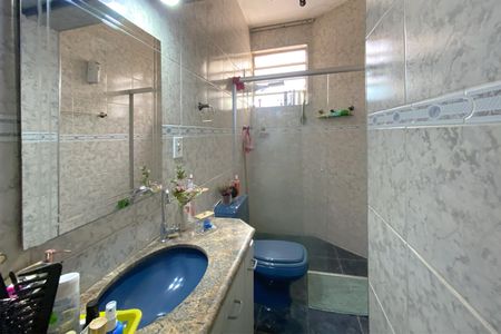 Apartamento à venda com 73m², 2 quartos e 1 vagaBanheiro