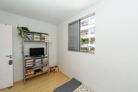 Apartamento à venda com 85m², 3 quartos e 2 vagasQuarto 