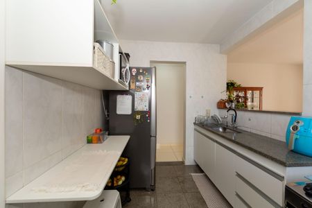 Apartamento à venda com 85m², 3 quartos e 2 vagasCozinha