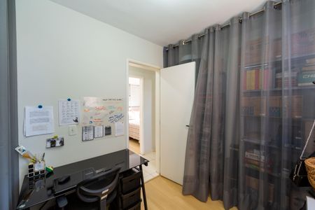 Apartamento à venda com 85m², 3 quartos e 2 vagasQuarto 2