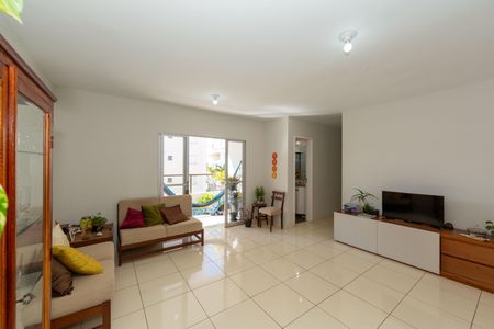 Apartamento à venda com 85m², 3 quartos e 2 vagasSala