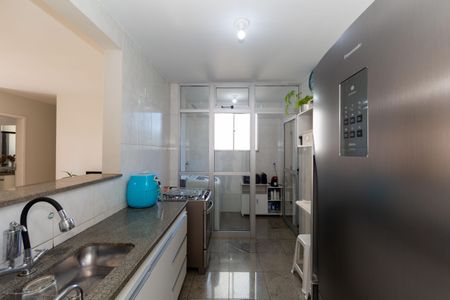 Apartamento à venda com 85m², 3 quartos e 2 vagasCozinha