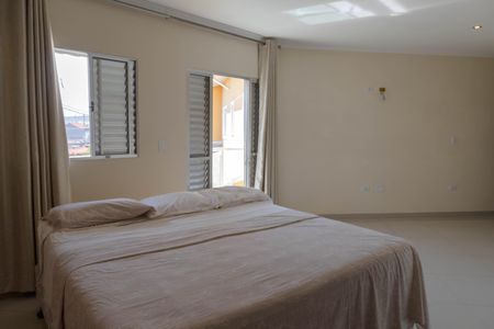 Casa à venda com 385m², 4 quartos e 6 vagas Casa à venda com 385m², 4 quartos e 6 vagasSuíte 1