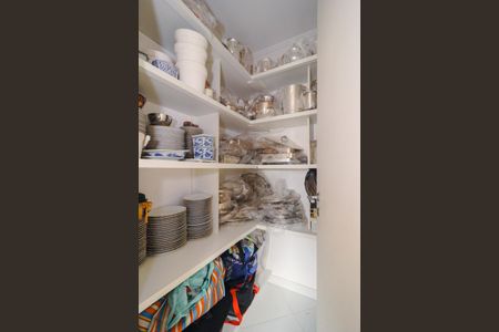 Apartamento para alugar com 364m², 4 quartos e 4 vagasÁrea de Serviço