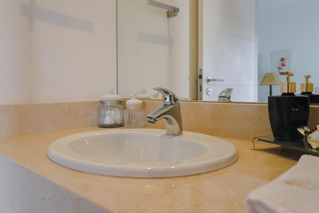 Apartamento para alugar com 364m², 4 quartos e 4 vagasBanheiro da Suíte 2