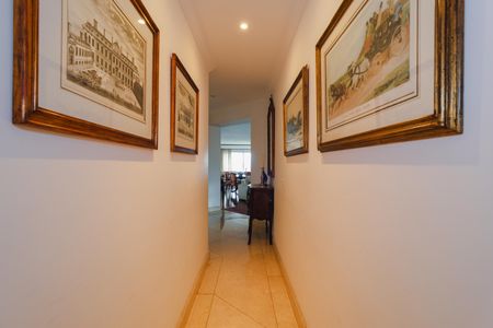 Apartamento para alugar com 364m², 4 quartos e 4 vagasCorredor