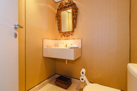 Apartamento para alugar com 364m², 4 quartos e 4 vagasLavabo