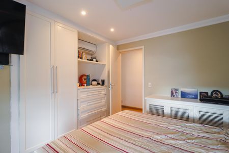Apartamento para alugar com 364m², 4 quartos e 4 vagasSuíte 3