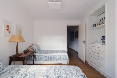 Apartamento para alugar com 364m², 4 quartos e 4 vagasSuíte 2