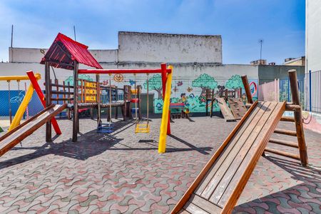 Apartamento à venda com 58m², 2 quartos e 1 vaga Apartamento à venda com 58m², 2 quartos e 1 vagaÁrea comum - Playground