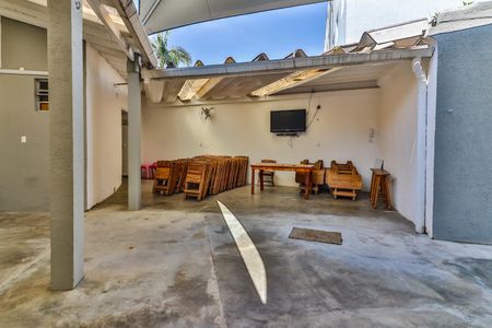 Apartamento à venda com 58m², 2 quartos e 1 vaga Apartamento à venda com 58m², 2 quartos e 1 vagaÁrea comum - Churrasqueira