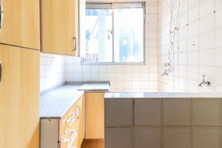 Apartamento à venda com 58m², 2 quartos e 1 vaga Apartamento à venda com 58m², 2 quartos e 1 vagaCozinha e Área de Serviço
