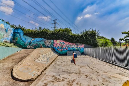 Apartamento à venda com 58m², 2 quartos e 1 vaga Apartamento à venda com 58m², 2 quartos e 1 vagaPista de Skate